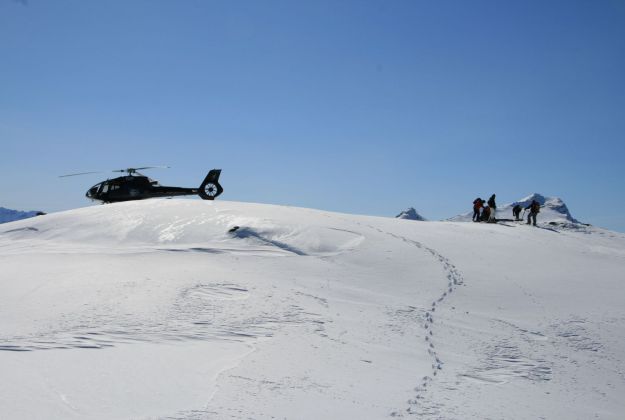Private Heli Skiing Queenstown - Helicopter Experience