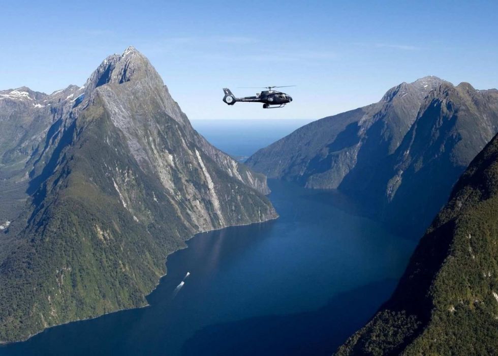 Milford Sound & Glacier Helicopter Tours