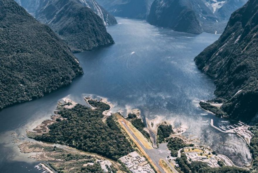 Milford Sound, Helicopter Views